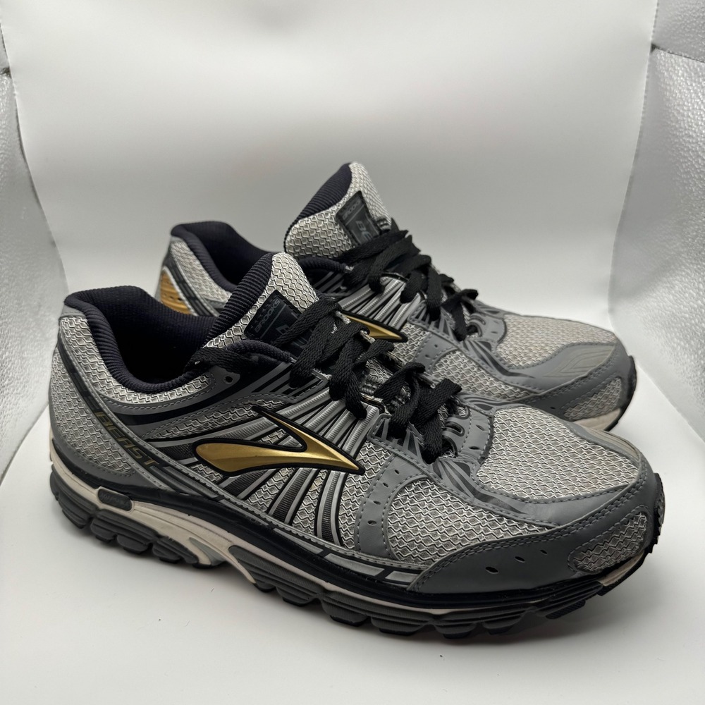 Brooks Beast 12 Mens Running Shoes Grey Silver Gold 1101221D841 Size 10 D